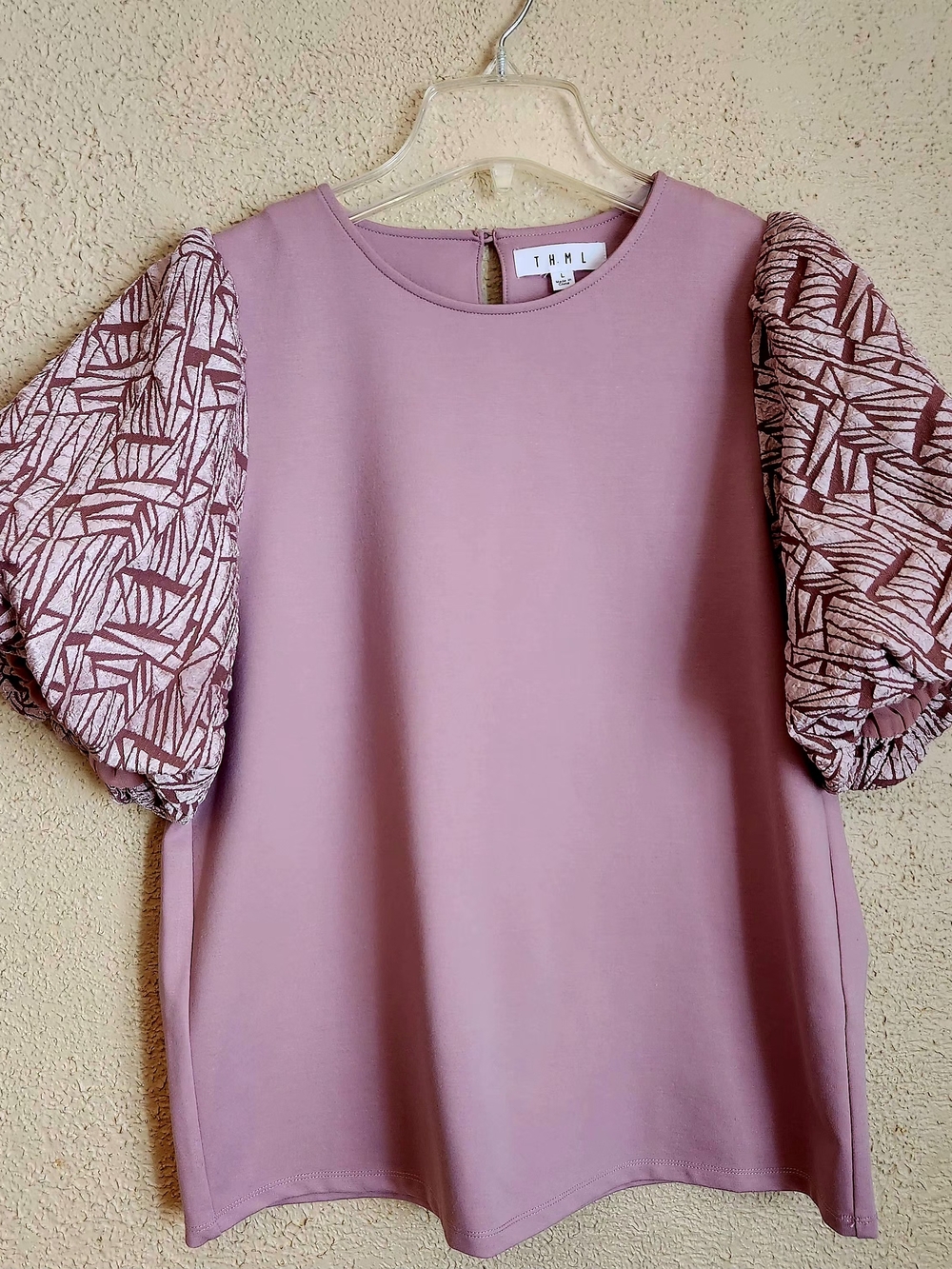 THML Dusty Mauve Textured Puff-Sleeve Blouse. Heavier Material.